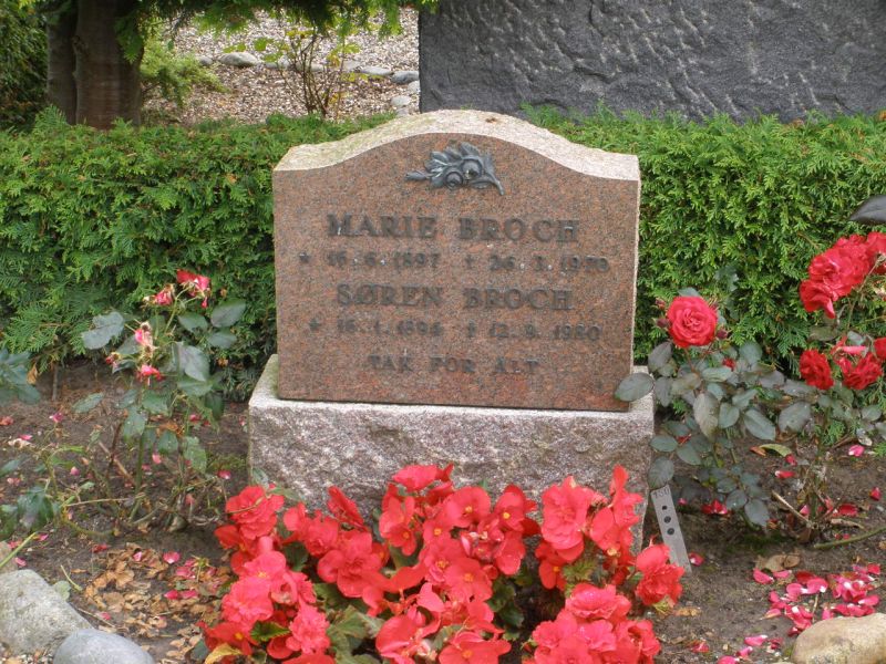 Marie Broch.JPG
